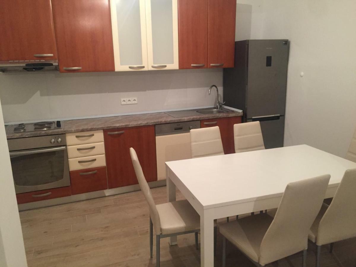 Sea View Apartment With A Huge Terrace 皮萨克 外观 照片