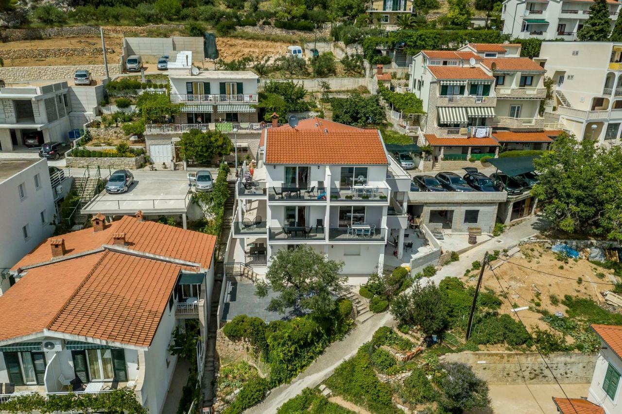 Sea View Apartment With A Huge Terrace 皮萨克 外观 照片